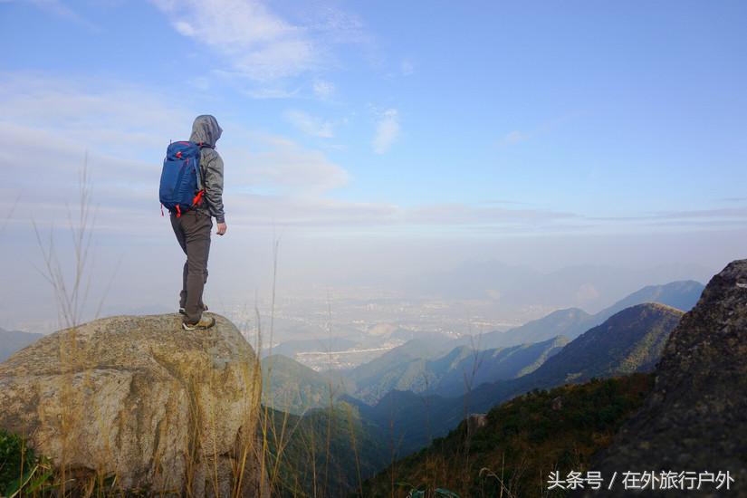 将轻量化进行到底——20L背包的千八雪地露营