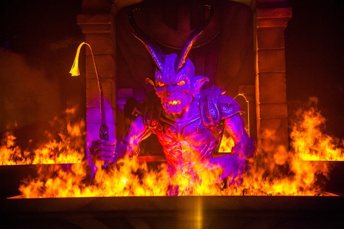 国庆节没有节目？关你“鬼”事！超时空猎鬼狂欢趴了解一下？