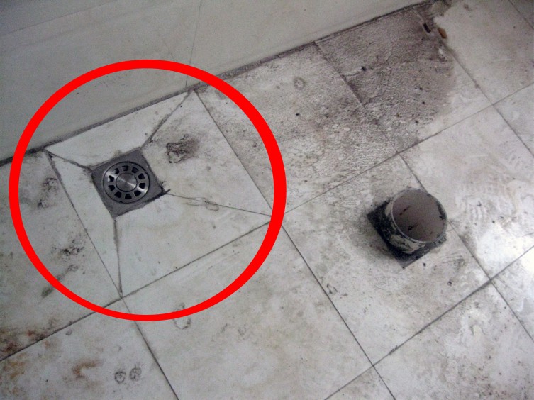 卫生间光线太暗怎么装修好看,卫生间光线不好贴什么瓷砖好看