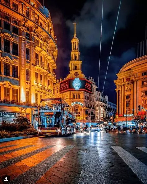 上海最新航拍震撼视频,外媒上海夜景被震撼视频