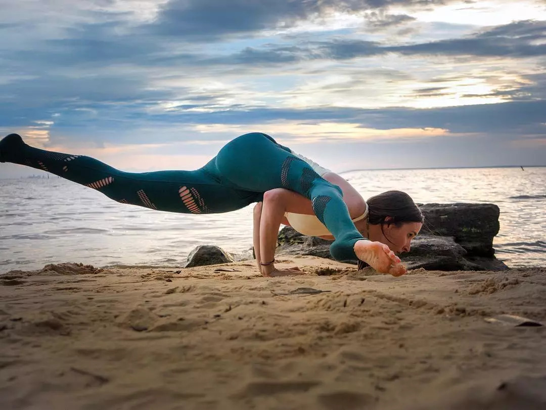 瑜伽和燃脂有氧健身操哪个好,有氧燃脂瑜伽课程