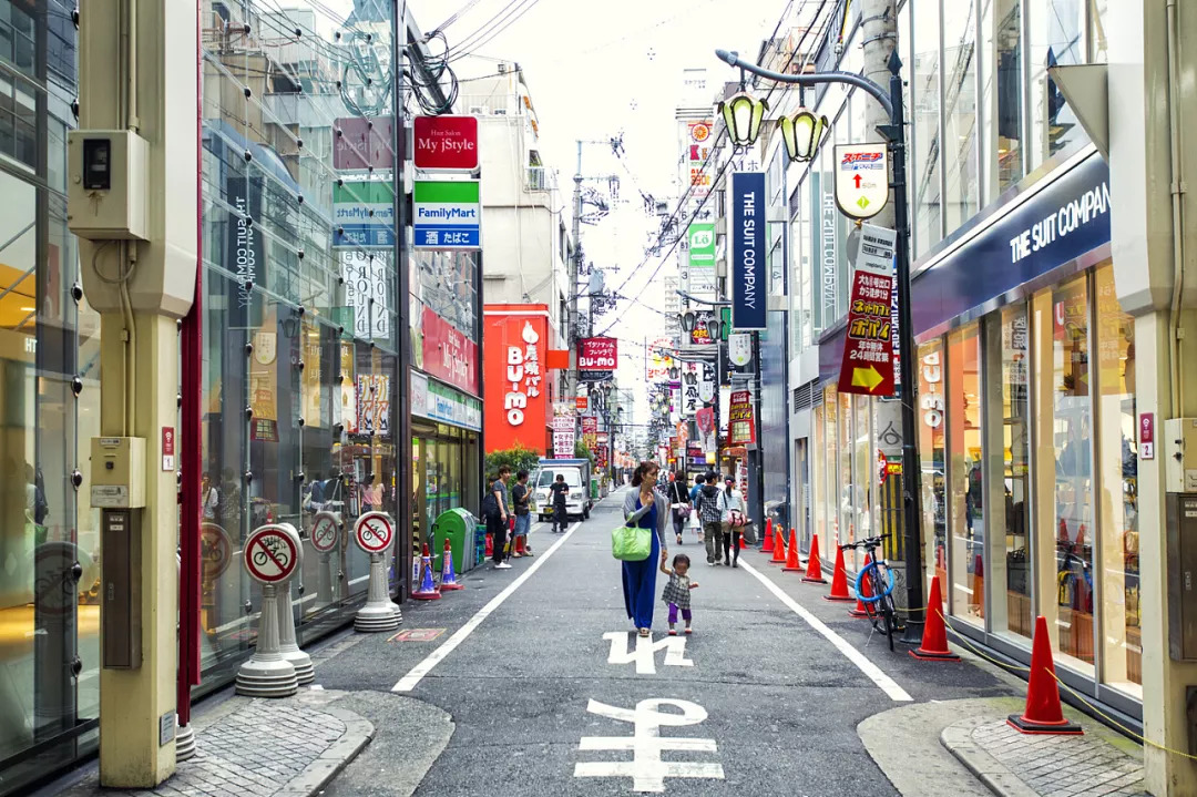 护照是白本赴美会拒签吗,护照白本去美国被拒签的概率