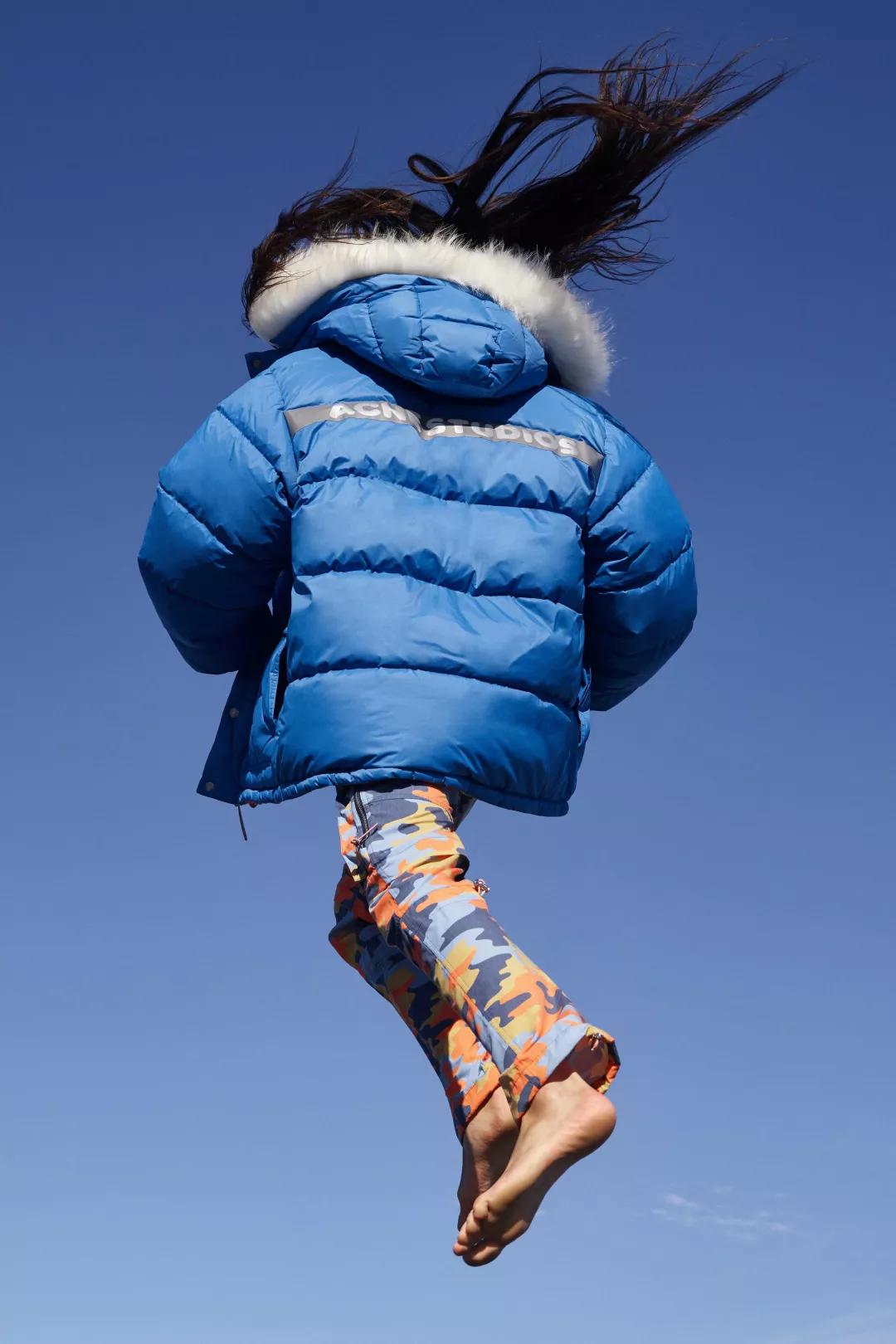 三大国潮联名卫衣,最新出圈的国潮联名款卫衣