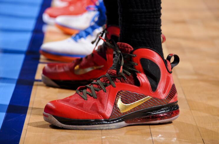 espn评科比詹姆斯历史地位,espn评价2011年詹姆斯去热火