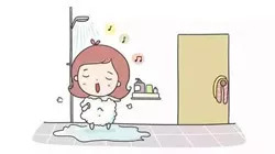 欧弟老婆坐月子洗澡成“反面教材”？