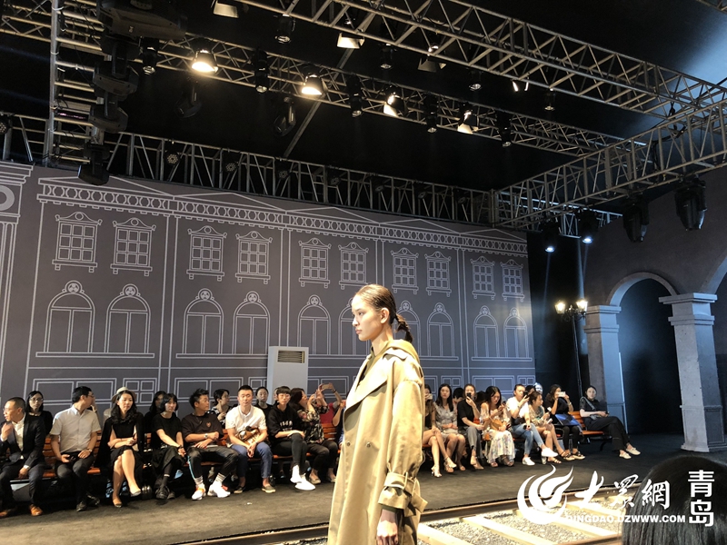 “执势2018秋冬时尚发布秀瞩目中国时尚力量”活动盛大开篇