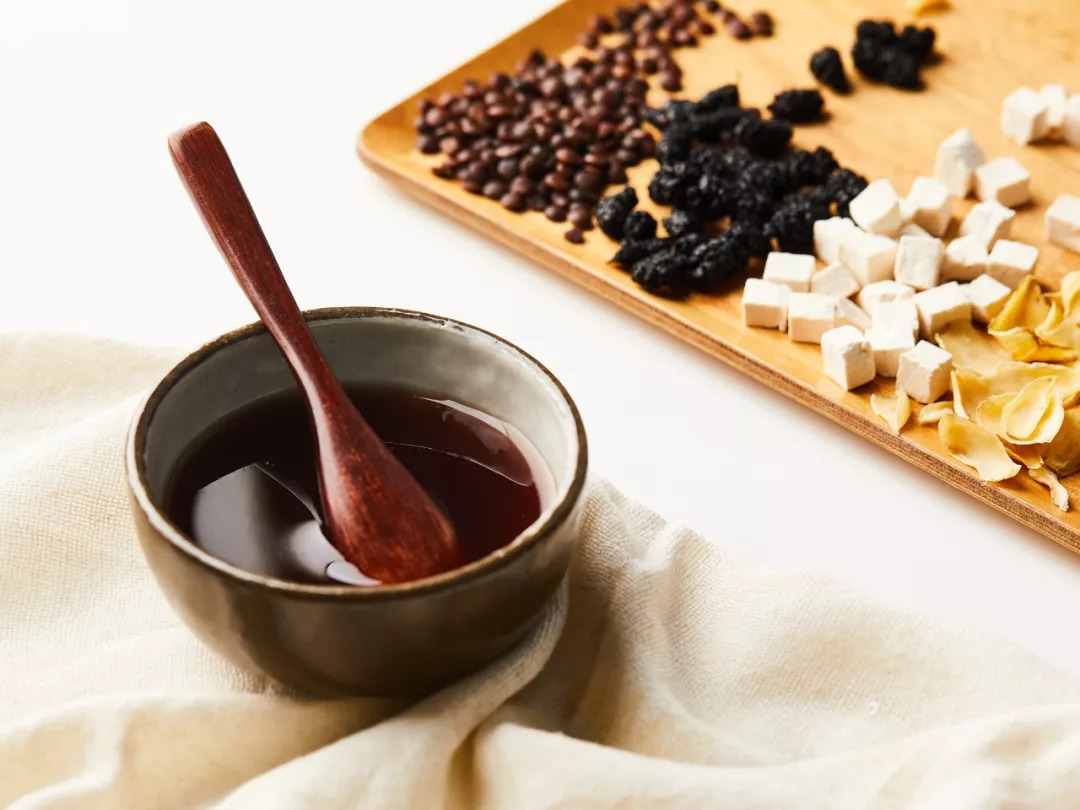 睡不着推荐一下酸枣仁汤,睡不好吃酸枣仁膏