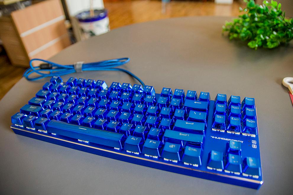 雷神蓝血人k750t-d灯效,雷神键盘k750蓝血人多少钱