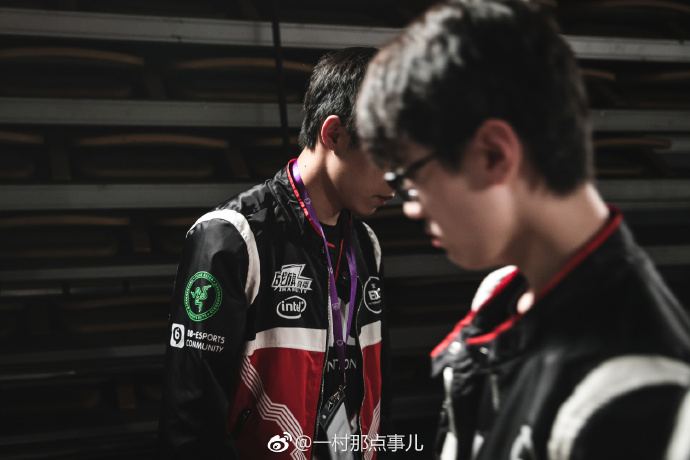 一个世界冠军的命运,edg时隔四年再次拿到lpl的冠军