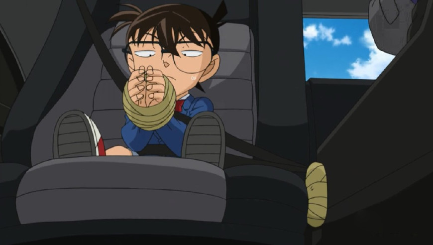 柯南沉睡的小五郎终于出现了,柯南解密时为什么要让小五郎睡着