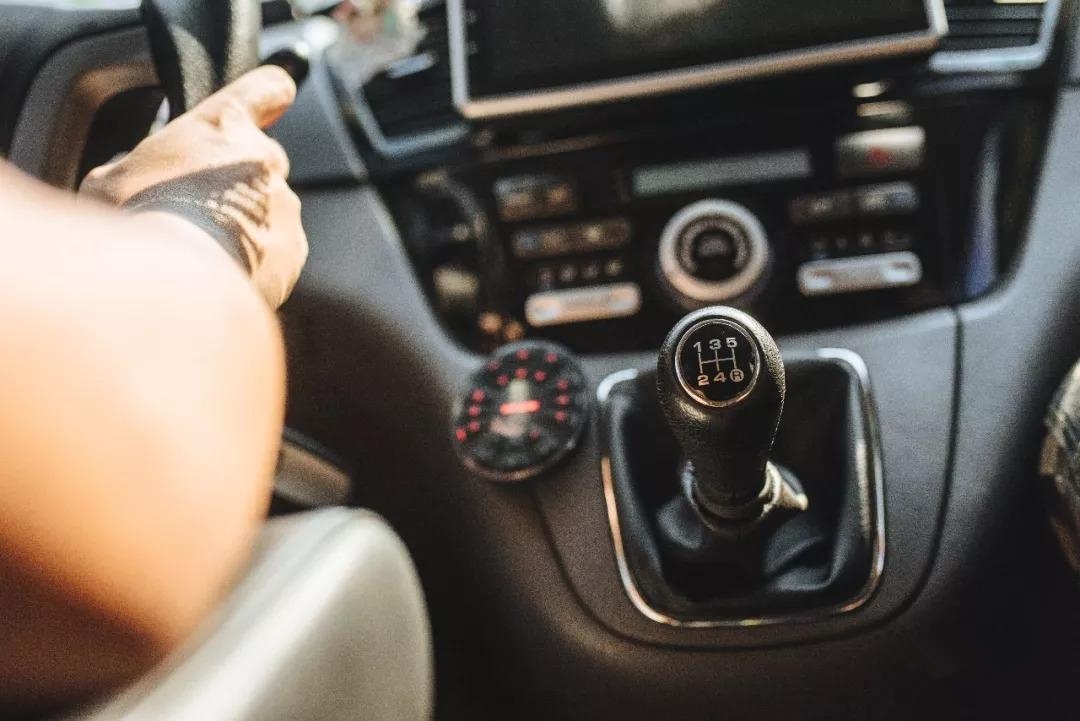 长城腾翼v80移植发动机,长城v8改装丰田voxy