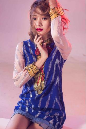 QQ炫舞in-Music巡回演唱会KK直播赤水河谷激情开唱