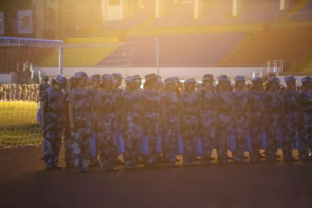 2018中南财经政法大学军训掠影：军训进行时，青春正当时