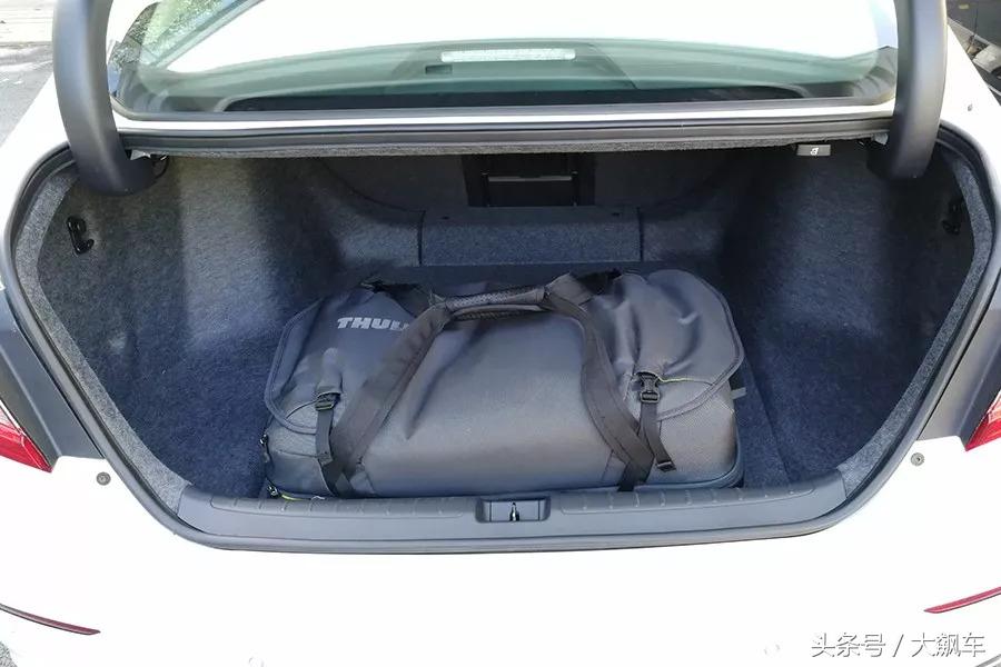 新雅阁内饰怎么样,新雅阁内饰效果