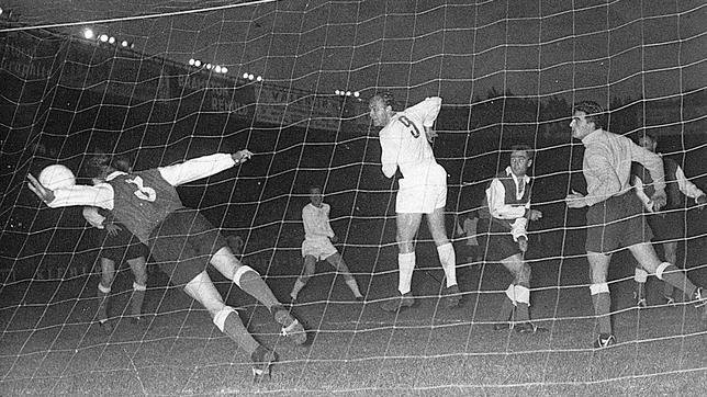 63年只有一座买来的欧冠——法国能征服世界却征服不了欧洲