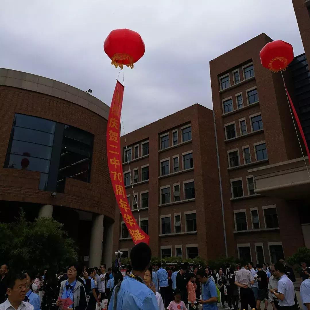 石家庄二中好上吗,石家庄二中怎么样