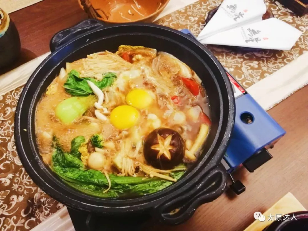 7折！开在美术馆里的大师级日料！100+种菜品无限畅吃~