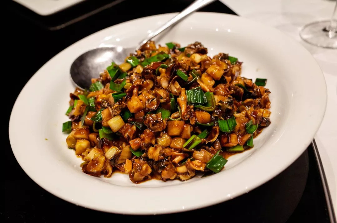 没有256G的胃，还敢到东海嗑海鲜？