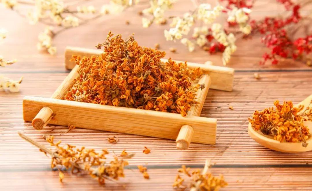 金秋桂花满枝的诗词,桂花诗词大全100首