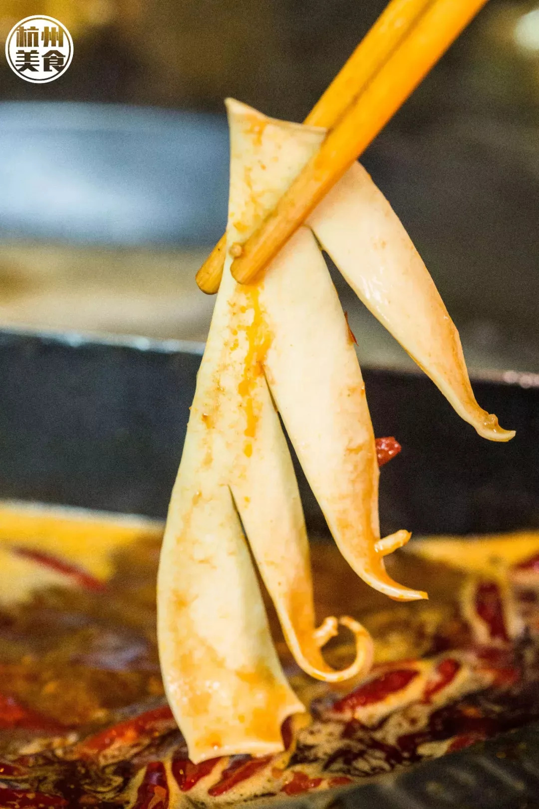 川炉火锅又又又来撩您的胃了！两周年店庆，5.8折！必须马上安排！