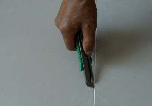 美缝水性环氧彩砂和美缝剂哪个好,瓷砖美缝白色砖用什么颜色美缝剂