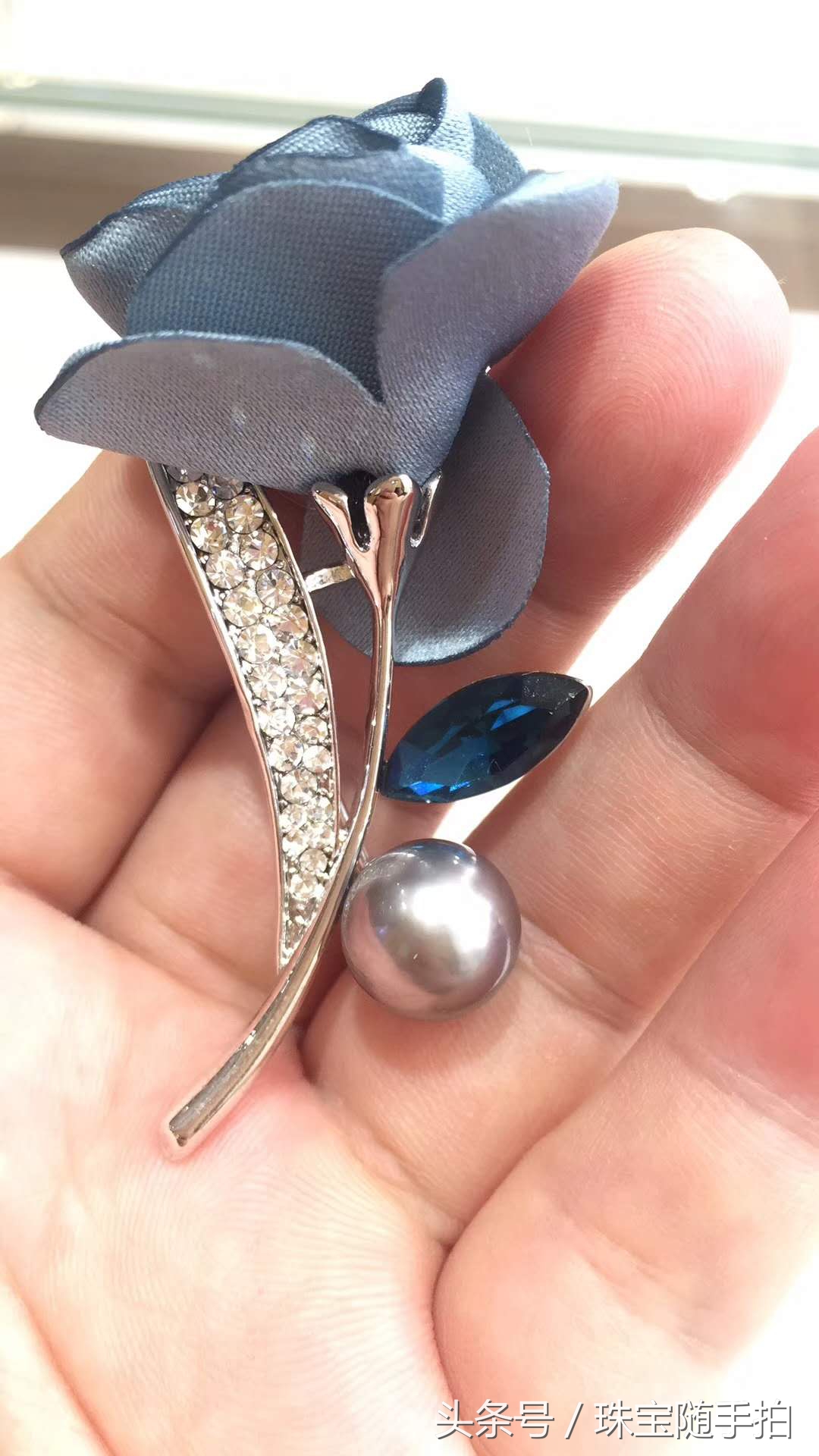 好看的首饰胸针,设计感最好的珍珠首饰