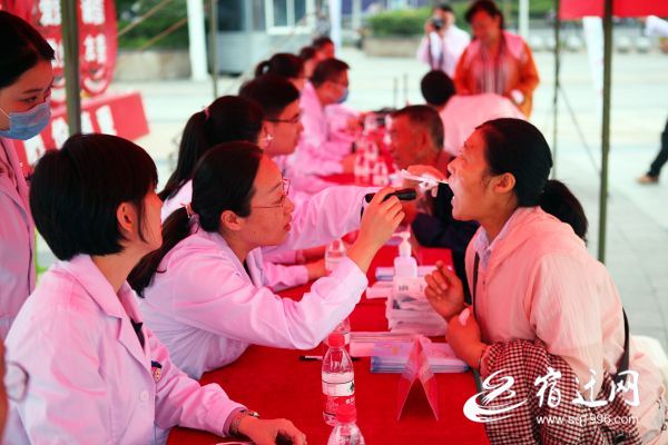 全国爱牙日健康公益活动,爱牙日口腔健康义诊服务