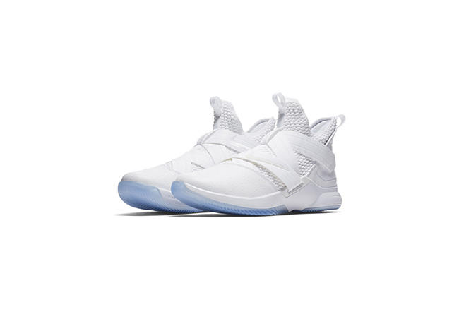 除了小白鞋还有哪种鞋比较百搭,除了小白鞋还有什么休闲鞋推荐