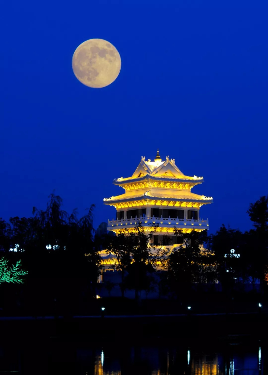 艺荐·讲座｜月圆之夜听听烧脑科幻，或是轻松地聊聊旅行？