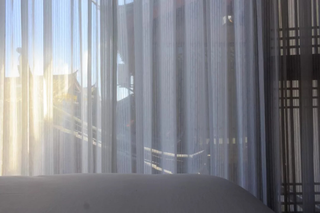 离开故里赴香港30载，玉龙雪山依然屹立为她守候丨丽江·久木居舍