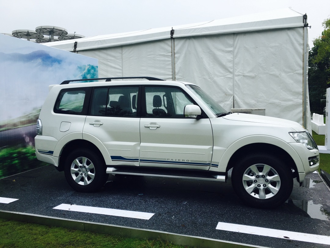 价格实惠、底盘/四驱优秀，但新款帕杰罗V93离“好车”还差一步