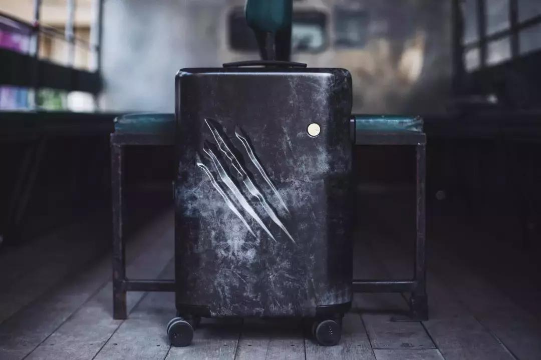 梁洛施秋冬穿搭,梁洛施机场装扮