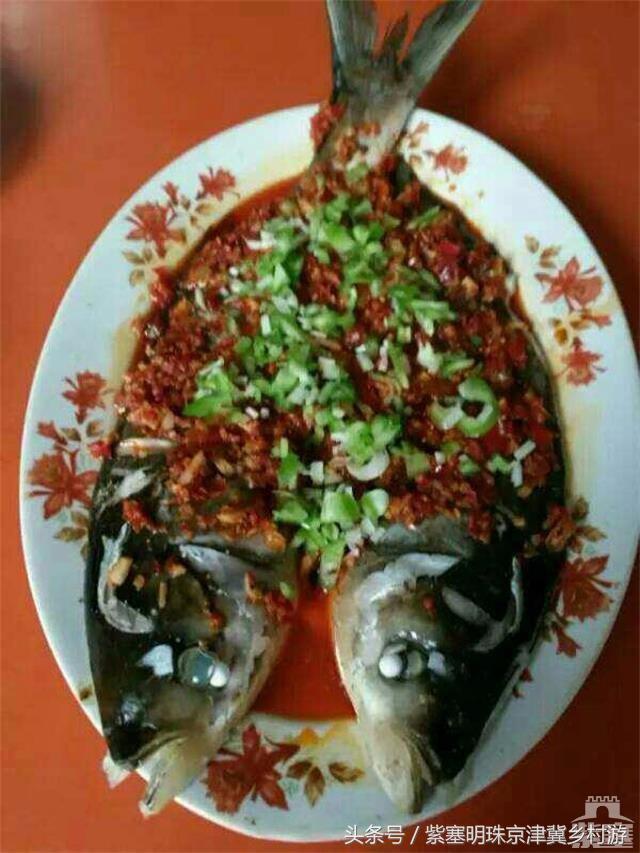 黄花城水长城特色,黄花城水长城景区里有什么吃的