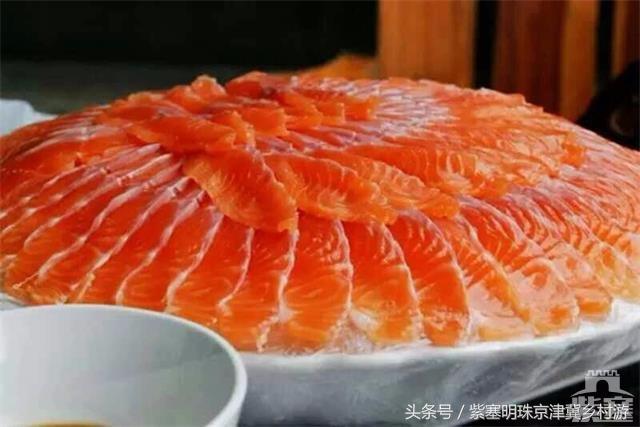 黄花城水长城特色,黄花城水长城景区里有什么吃的