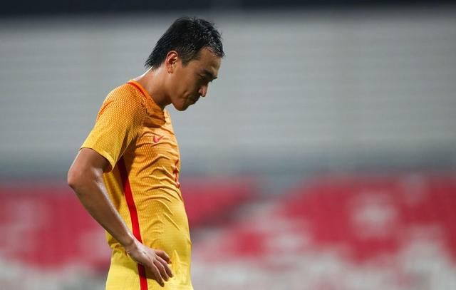 足球为什么中国不行,中国足球整体水平不高原因在哪里