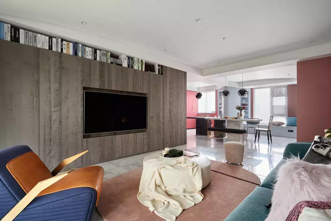 大胆玩“色”，设计也要随性自由