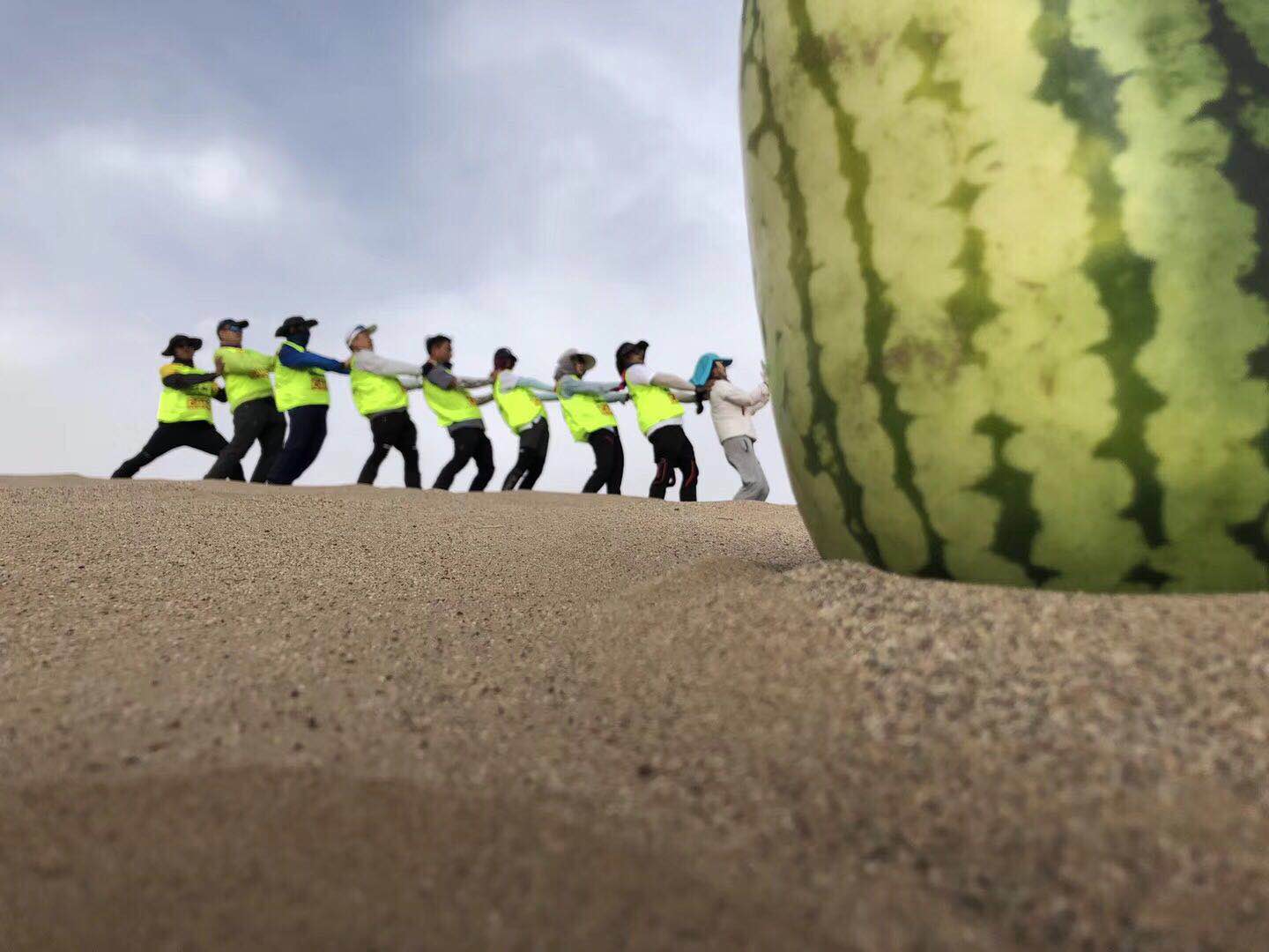 徒步旅行需要很大的勇气和毅力,徒步就是一次治愈和被治愈的旅途