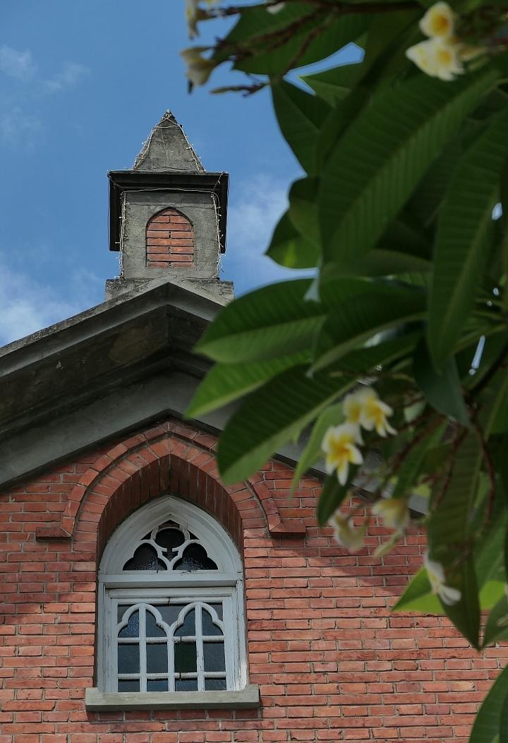 leica徕卡c-lux2多少钱,徕卡clux变焦