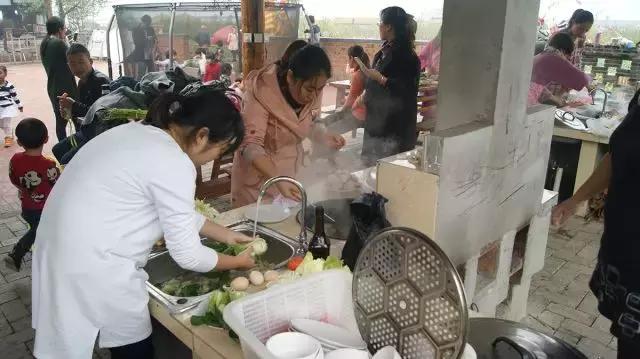 跟着萌宠过国庆，准备好迎接惊喜了吗？