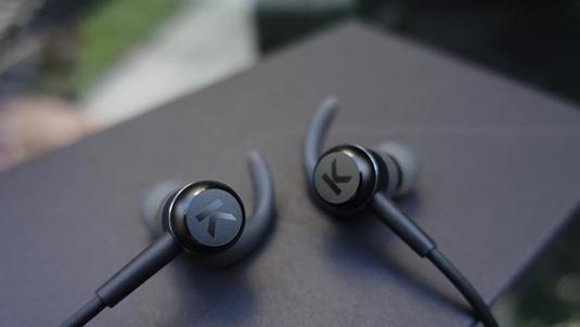 国产耳机蓝牙耳机,头戴式蓝牙耳机推荐高性价比苹果