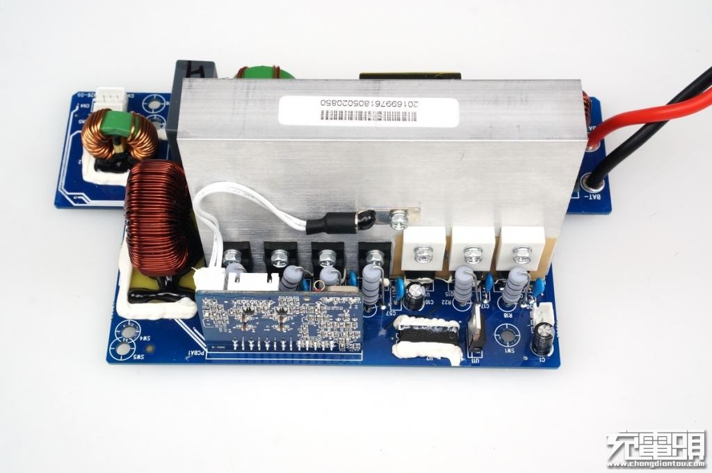 电小二户外电源拆解,电小二户外电源拆机