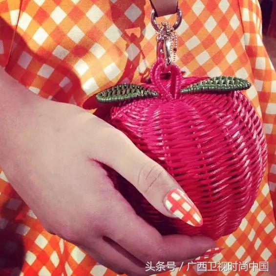 不要怀疑自己的包包,不要怀疑我是什么样的人