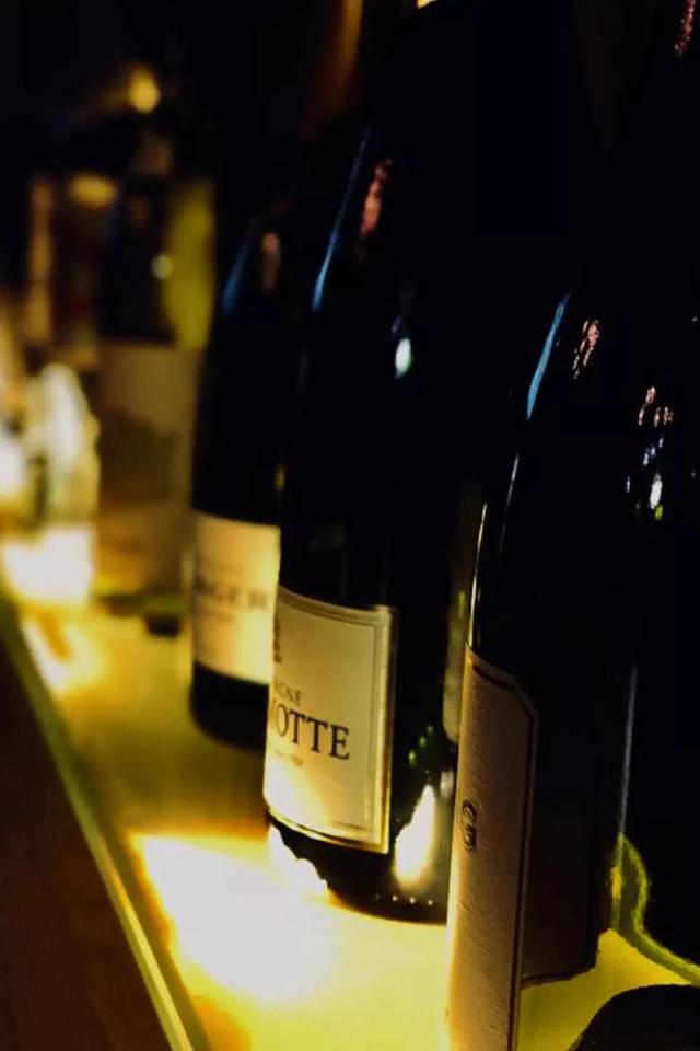 香港尖沙咀夜景2018,火遍魔都的夜店