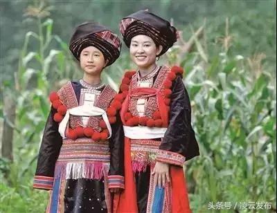 “浩坤”与“瑶绣”相遇，惊艳你的国庆假期