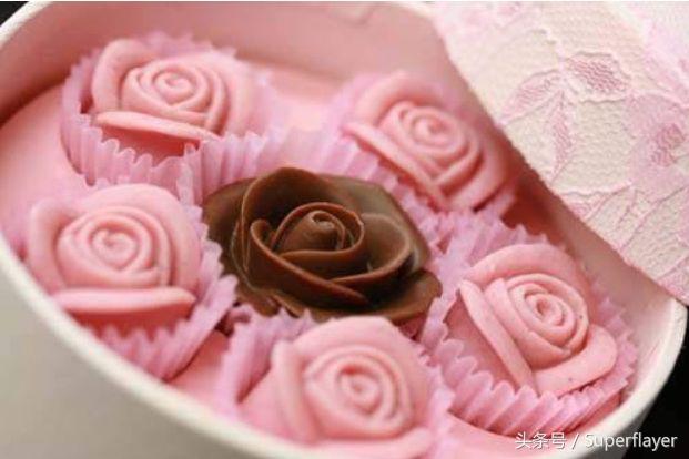 日本的浪漫情人节，女孩借巧克力表白，岛国男人真是太有福了