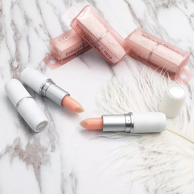 口碑爆表的12款秋冬润唇膏，不买你的嘴会不答应！