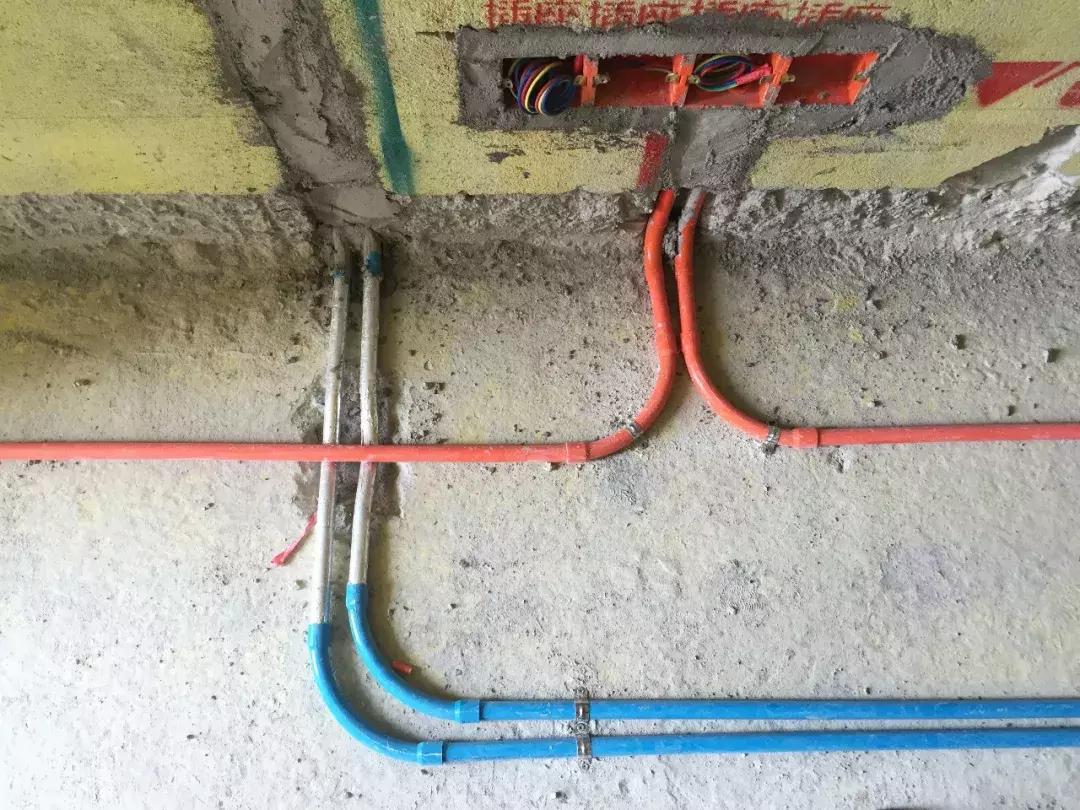 装修水电改造全攻略,水电改造老师傅