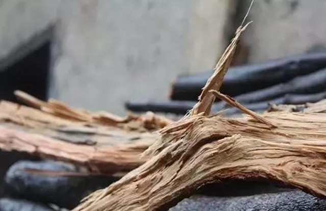 柴烧瓷器：看似不完美，有的人却爱不释手，魅力何在？