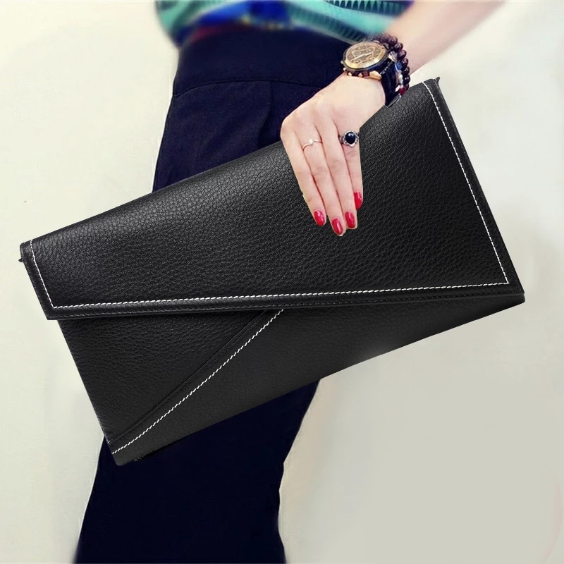 信封包包怎么搭配,信封包包紫色