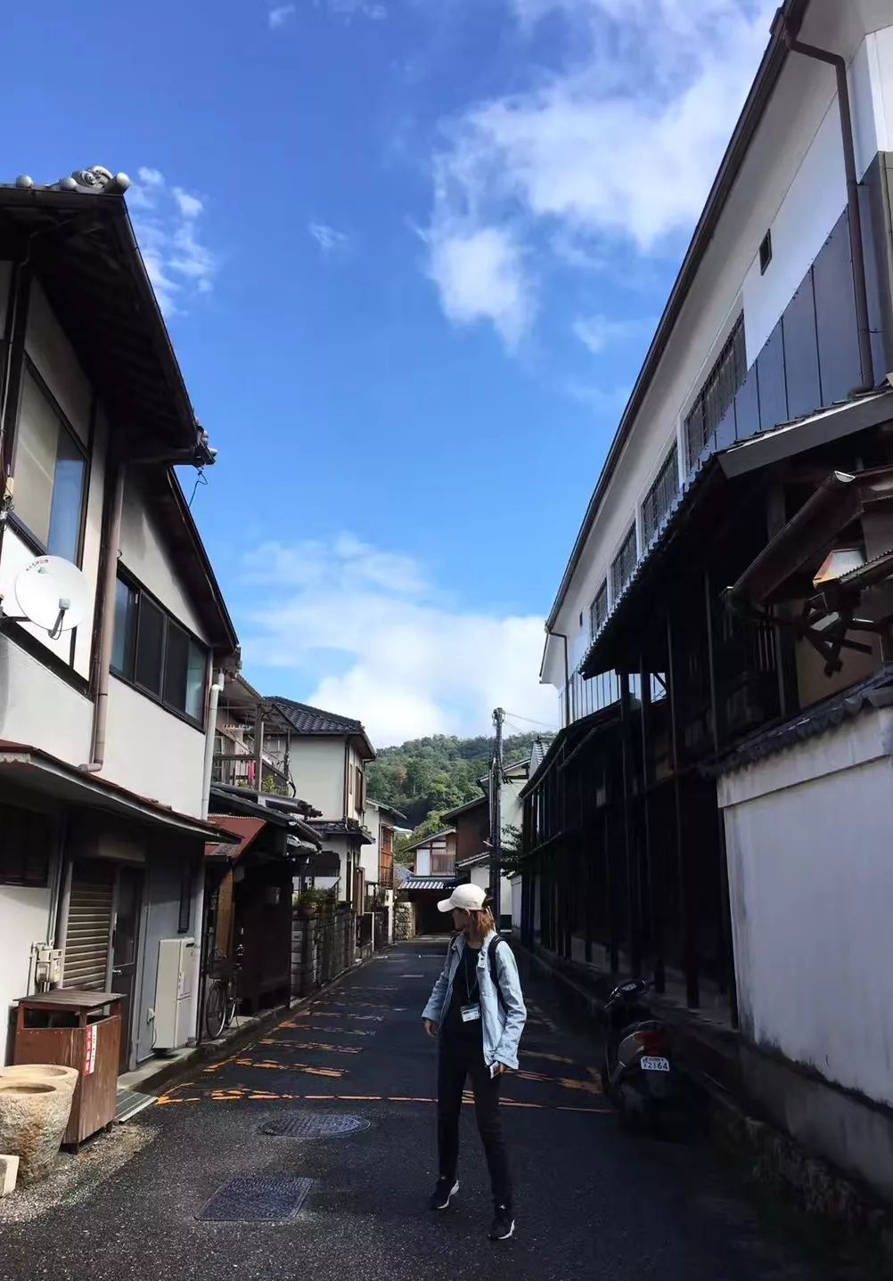 鍚殰鏃ユ湰鐣欏,娣卞湷鍚殰浜哄憳